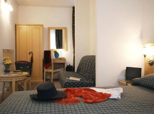 Mary Hotel 3*